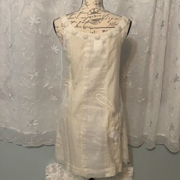 Yoana Baraschi | Cream and White Dress | flower  &covered button details | small - Picture 7 of 7